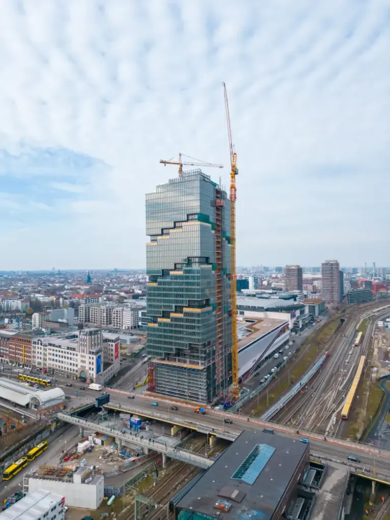 Image de drone de l'Edge Tower Berlin